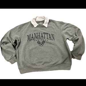 Hollister Light Gray Crewneck Sweater with Manhattan Graphic